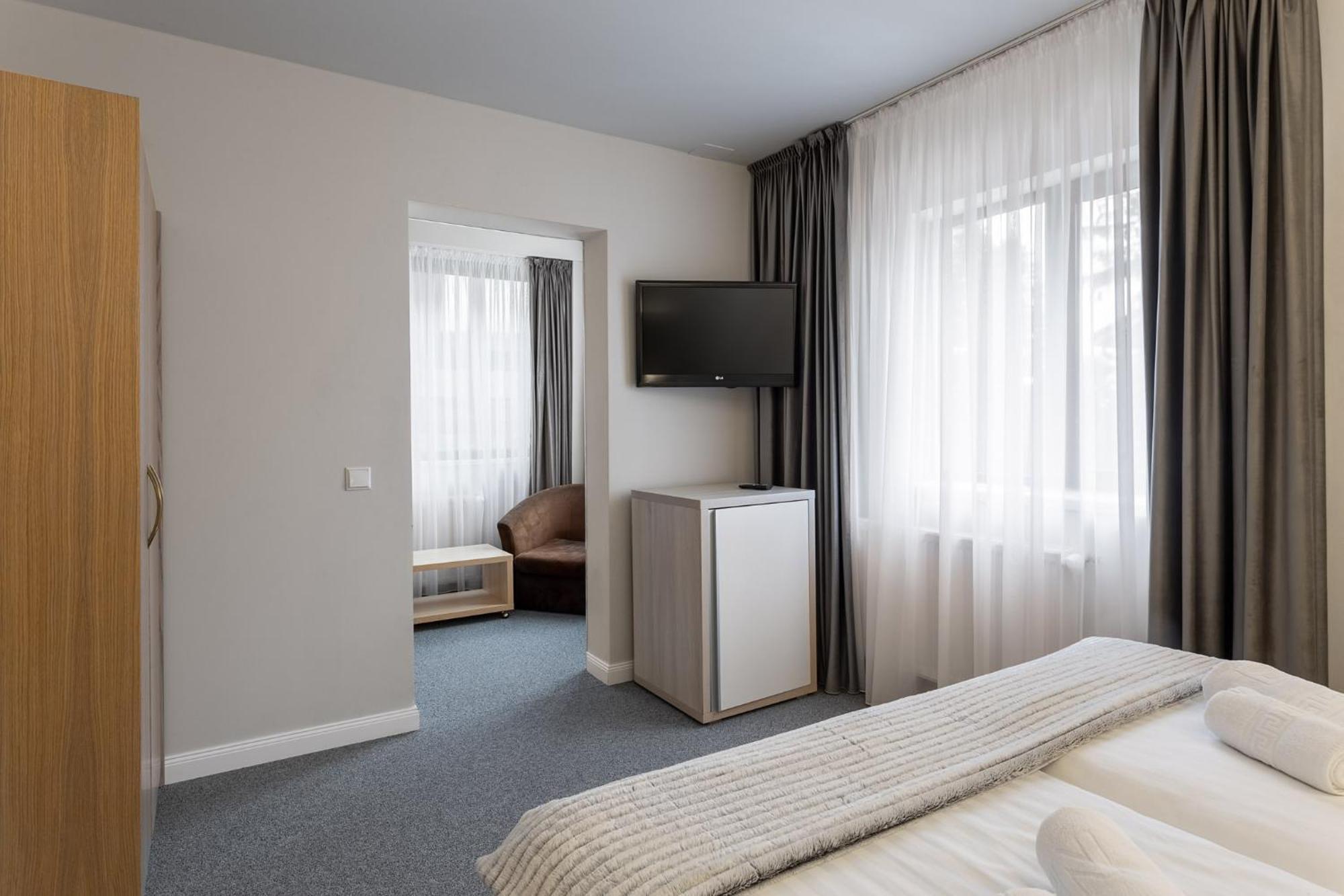Eden Grand Resort Predeal Extérieur photo