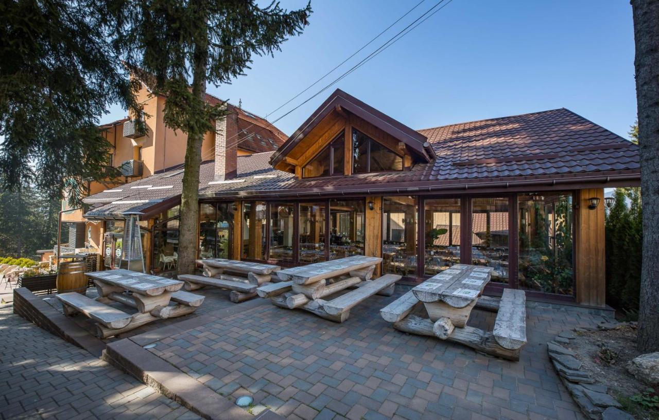Eden Grand Resort Predeal Extérieur photo
